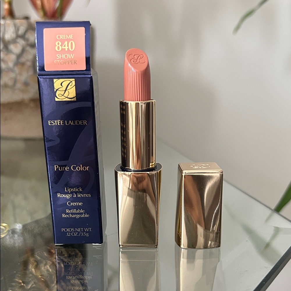 Estée Lauder Crème in Show Stopper